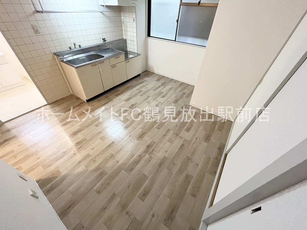 大阪市鶴見区諸口５丁目の賃貸マンションの居間・リビング