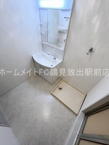大阪市鶴見区諸口５丁目の賃貸マンションの洗面所