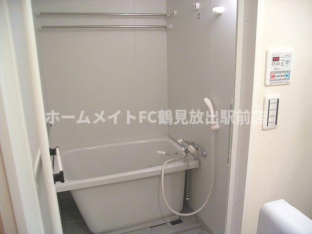 大阪市鶴見区今津南１丁目の賃貸マンションの浴室