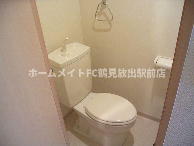 大阪市鶴見区今津南１丁目の賃貸マンションのトイレ