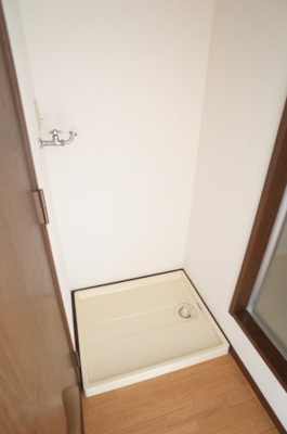 【洗面所】 | ニューエリ―ルⅠ | 洗濯機置き場