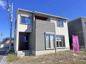 四日市市西富田３丁目　建売分譲住宅全１３区画の画像