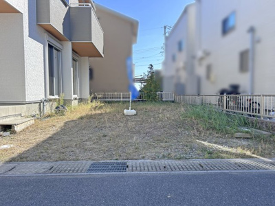 【駐車場】 | 四日市市西富田３丁目　建売分譲住宅全１３区画 | ６号棟　駐車場