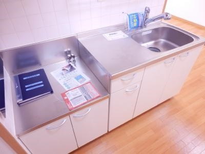 ロイヤルシティーＡＹＡのキッチン