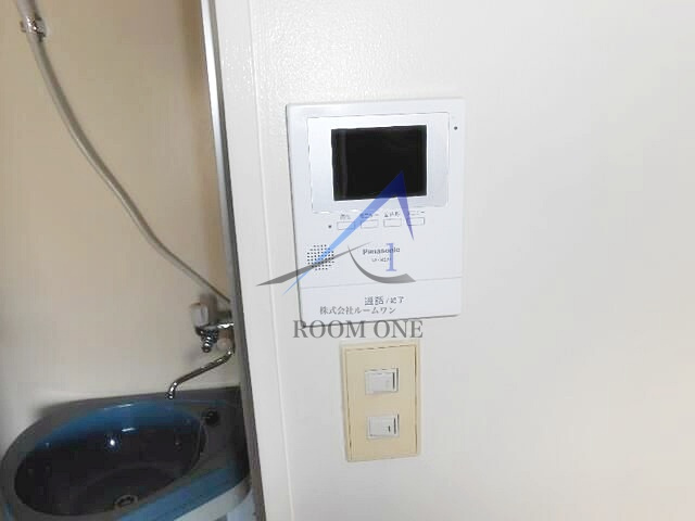 サンベニーハウスのセキュリティ|モニター付きインターホンです。