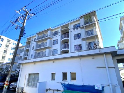 サニークレスト白楽　B棟の外観