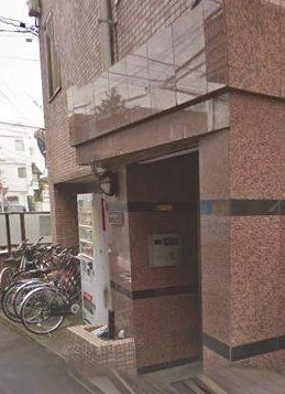 サンフラワー下井草のエントランス
