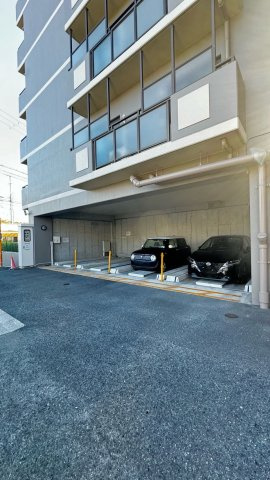 アステルコート伊丹緑ケ丘の駐車場|駐車場