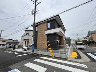 【前面道路含む現地写真】 | 前面道路含む現地写真です