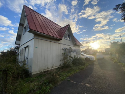 【前面道路含む現地写真】 | 鉾田市上沢≪かわいい木造プレハブ≫