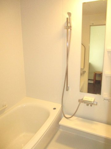 【浴室】 | 厚別北4条5丁目 | ●2018年(平成30年)3月・ユニットバス交換済　
