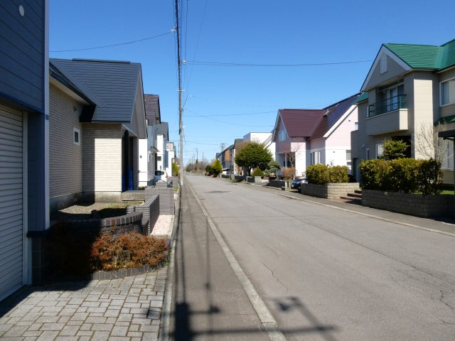【前面道路含む現地写真】 | 厚別北4条5丁目