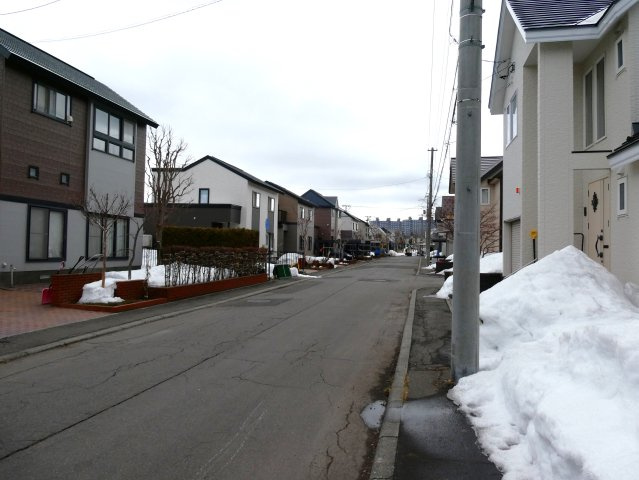 【前面道路含む現地写真】 | 厚別北4条5丁目