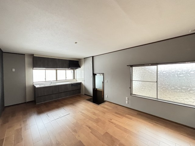 中古戸建　北広島町壬生字松ノ木の居間・リビング