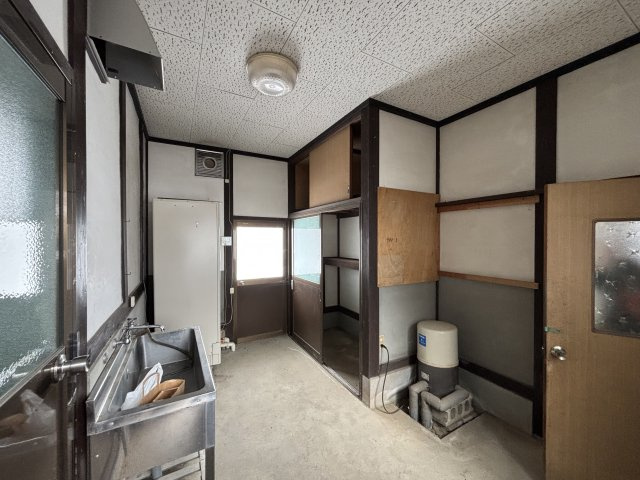 中古戸建　北広島町壬生字松ノ木のその他|土間