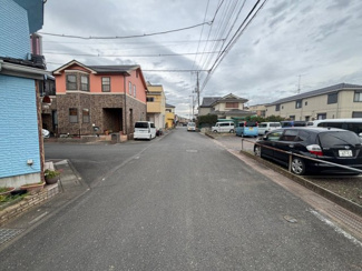 【前面道路含む現地写真】