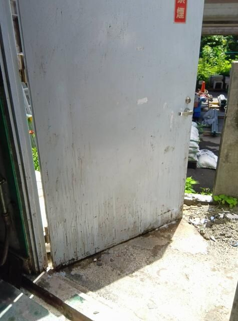 野村ビル１Ｆ