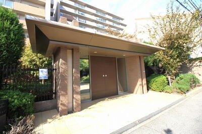 【エントランス】 | アルス西宮ルシーディア