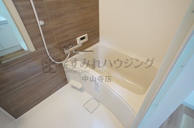 グラン・ドムール宝塚売布南の浴室