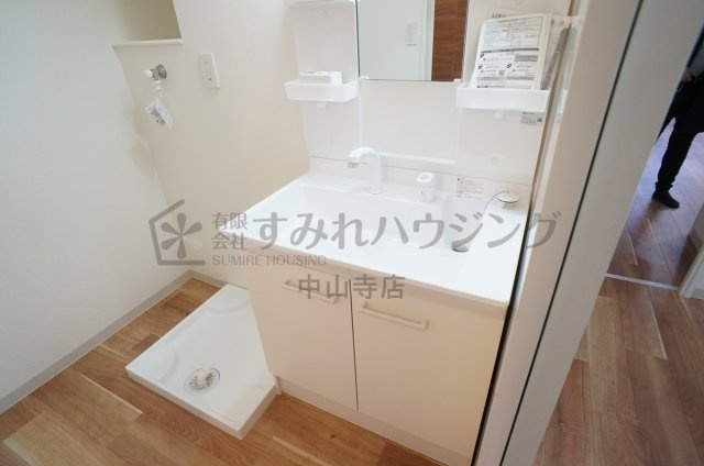 グラン・ドムール宝塚売布南の洗面所