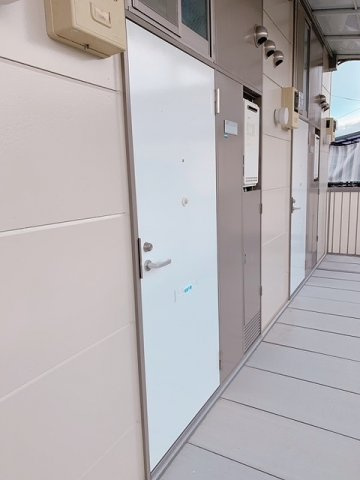 レオパレスＹａｍａｍｏｔｏの玄関