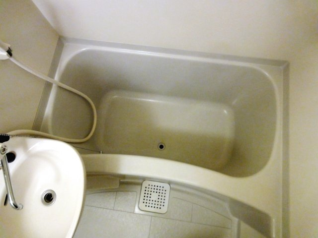 レオパレスＹａｍａｍｏｔｏの浴室