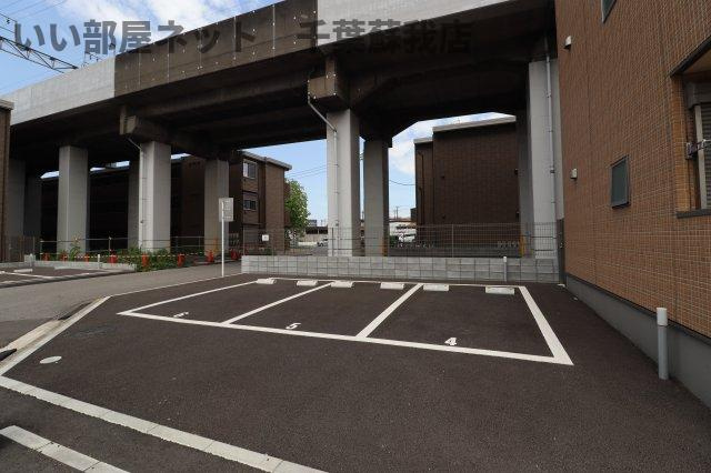 ウィンドテラス千葉寺の駐車場|駐車場です