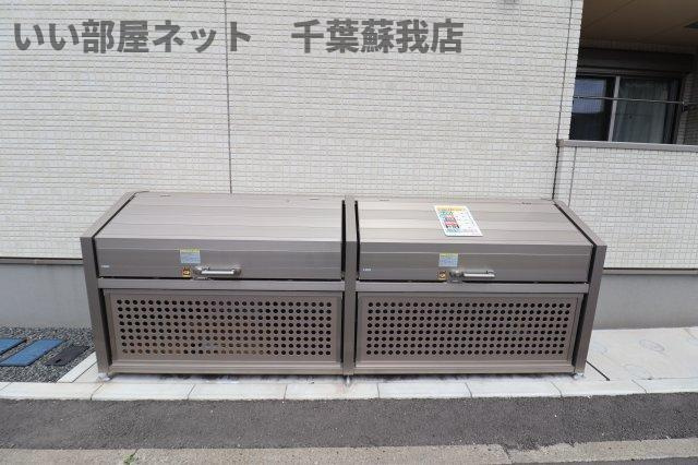 ウィンドテラス千葉寺のその他共用部分|ゴミストッカー