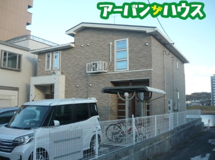 リバーサイド舟橋の外観