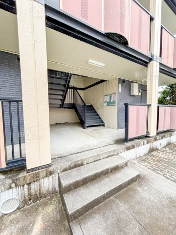 エトワールＡのエントランス|清潔なエントランス♪