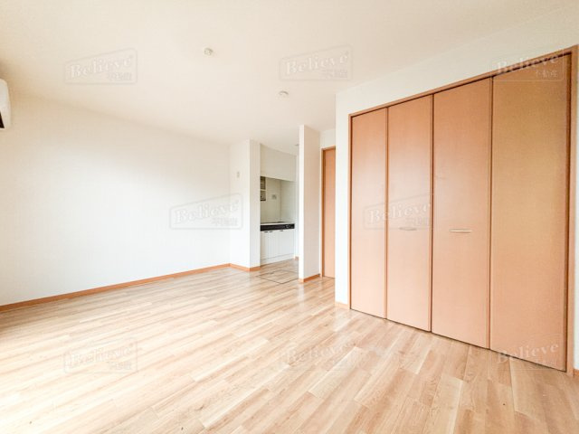 エトワールＡの寝室|クローゼット付の洋室です☆