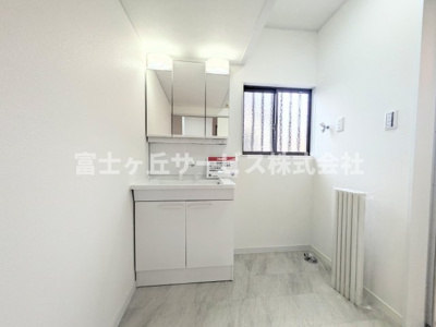 【独立洗面台】 | 磐田市豊岡 中古戸建て  | 独立洗面台です