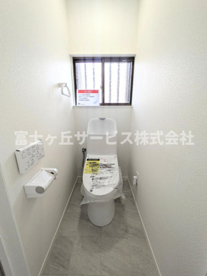 【トイレ】 | 磐田市豊岡 中古戸建て  | トイレです