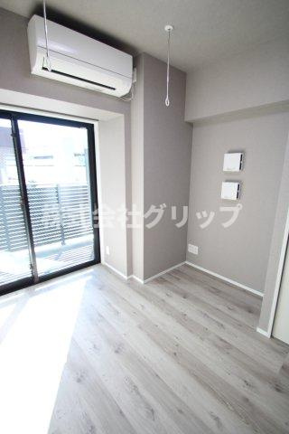 AZEST横濱吉野町の洋室