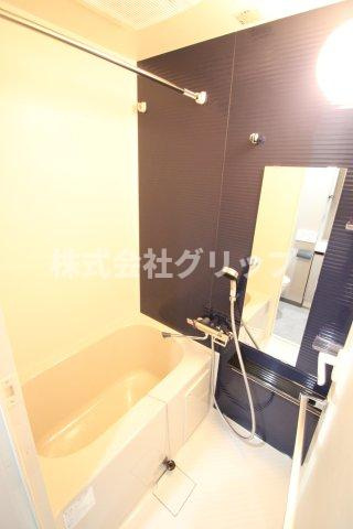 AZEST横濱吉野町の浴室