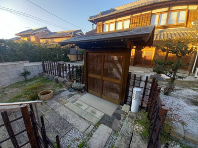 【エントランス】 | 高槻八尾邸