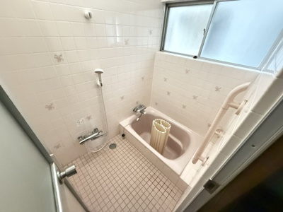 【浴室】 | 上物部２丁目2-66中古住宅