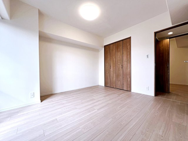 コスモ相模原スカイエッセの洋室