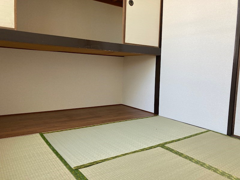 可児市若葉台１丁目のテラスの内装