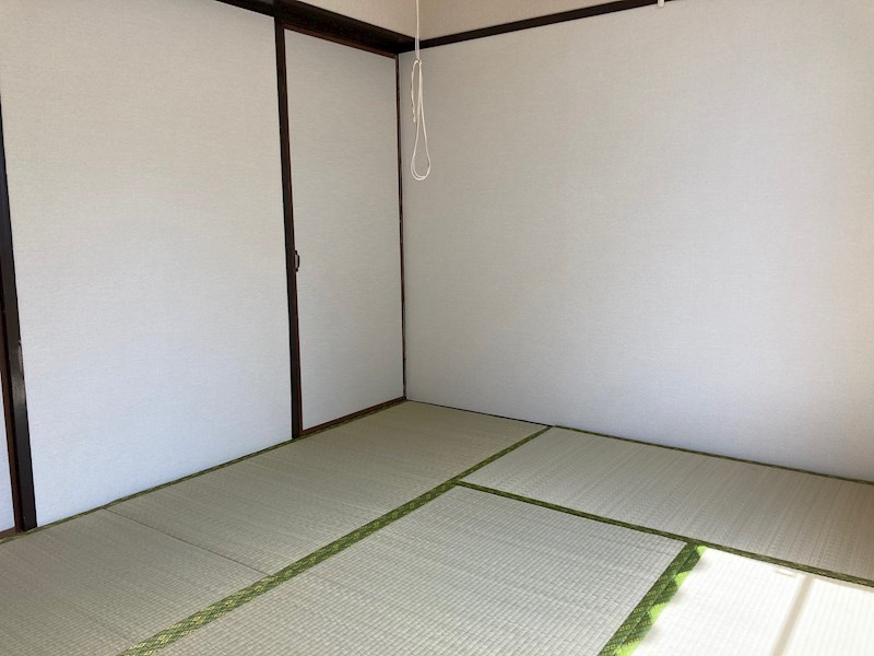 可児市若葉台１丁目のテラスの和室