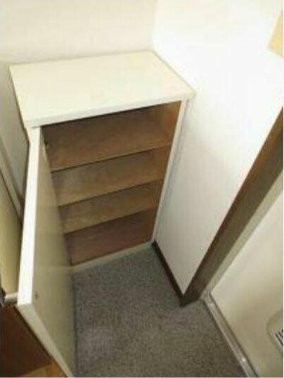 パールハイツの玄関