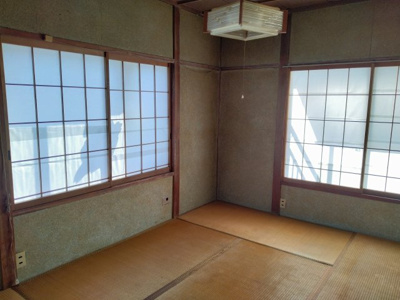 【和室】 | 岡谷市川岸中１丁目 中古住宅⑳ | ２階 和室６帖