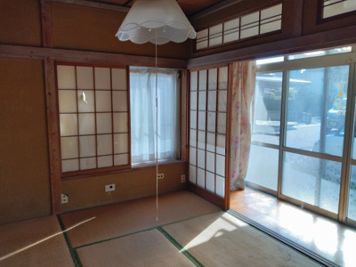 【和室】 | 岡谷市川岸中１丁目 中古住宅⑳ | １階 和室６帖