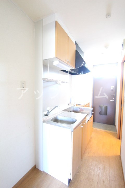 ネオステイゆうの駐車場