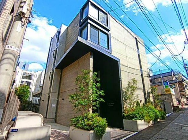 渋谷区代々木３丁目の賃貸マンション