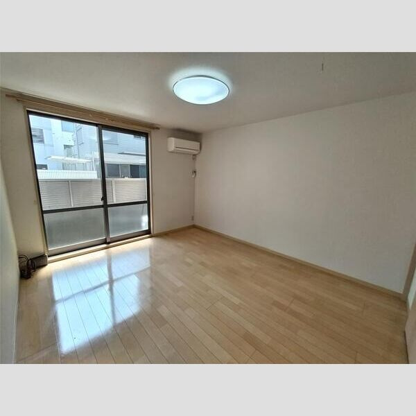 コーワキャッスルの居間・リビング