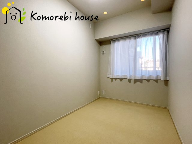 新大宮パークホームズの洋室|きれいな洋室です