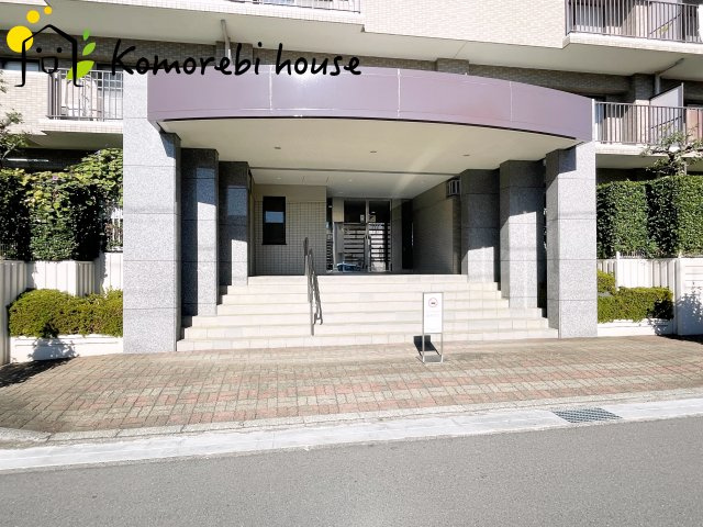 新大宮パークホームズのエントランス|清潔なエントランスです