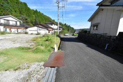 【前面道路含む現地写真】 | 樋脇町市比野字藺牟田 土地