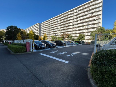 【駐車場】 | 昭島つつじが丘ハイツ19号棟